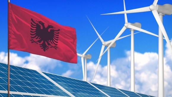 Albanien-Sonnenenergie-Windenergie